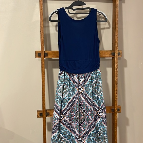 Woman’s Multicolor Maxi - Picture 6 of 6